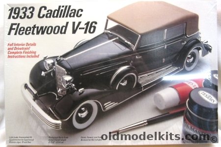 Testors 1/24 1933 Cadillac Fleetwood V-16 All-Weather Phaeton - Bagged, 836 plastic model kit